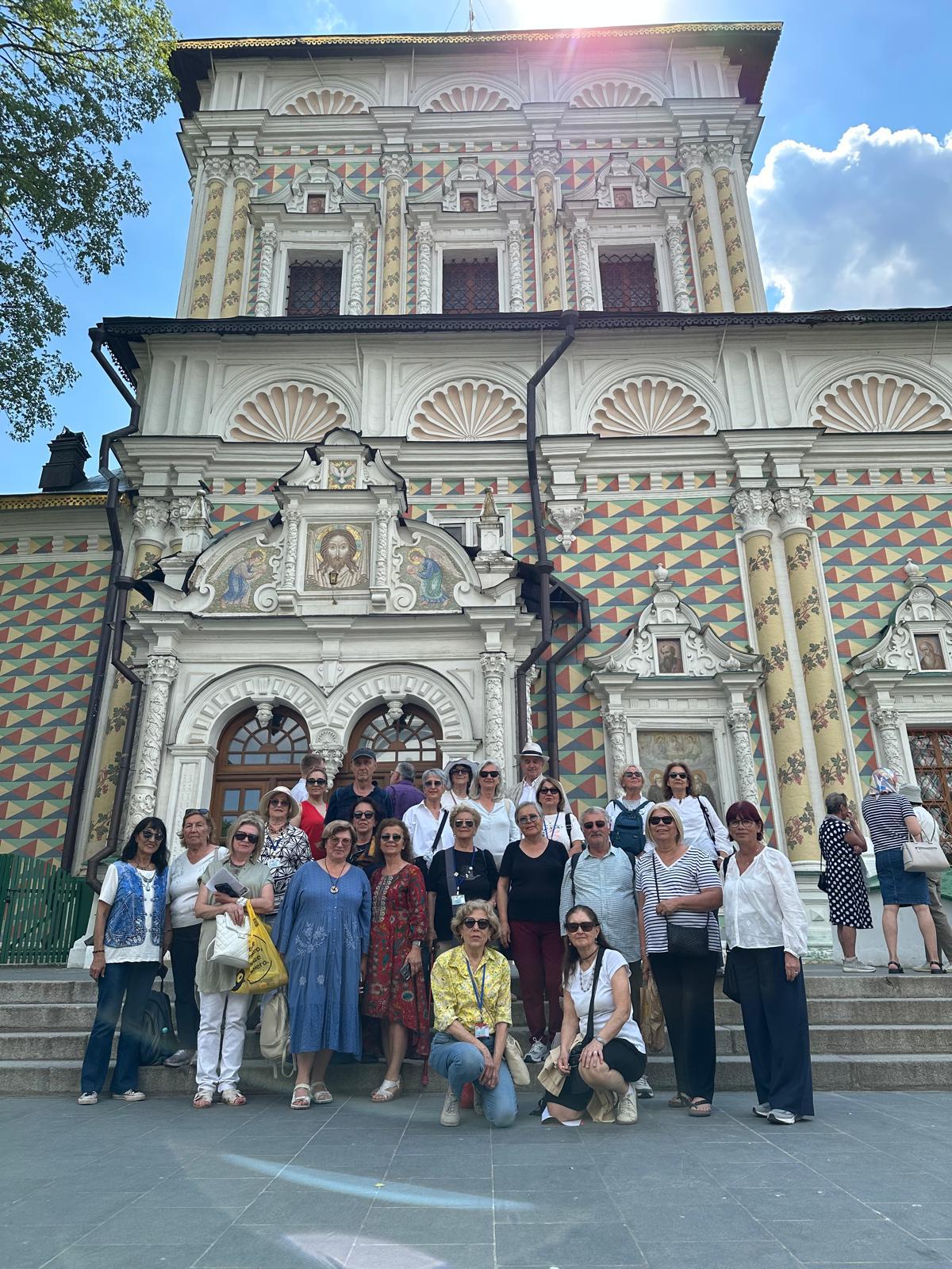 St. petersburg ve Moskova değişimi